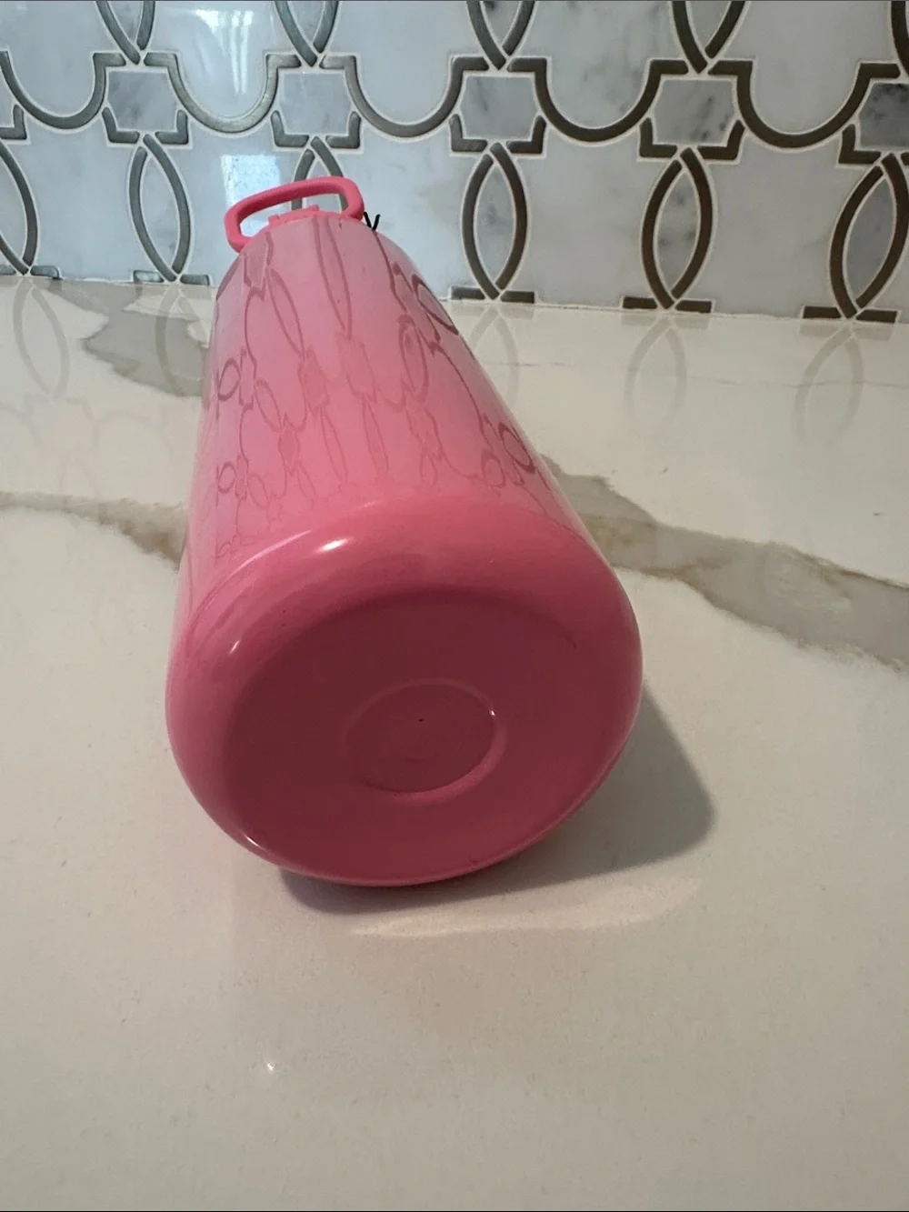 Lululemon Back to Life sport bottle straw lid NWT 24oz Candy Cloud (pink)